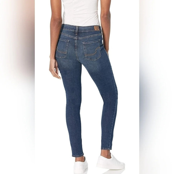 NWOT Signature by  Levi Strauss & Co. Gold Label Maternity Skinny Jeans - Picture 4 of 7